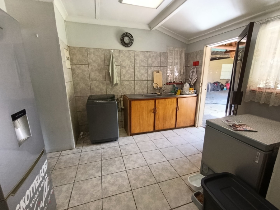 3 Bedroom Property for Sale in Uitsig Free State